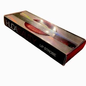 NWOT Lip Strobe (Fearless)